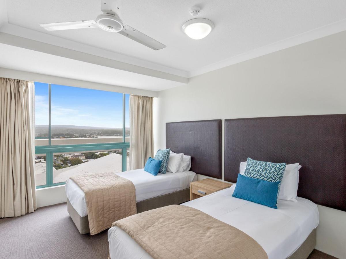 Crown Towers Superior 3 Bedroom Apartment - Coasthm Gold Coast Dış mekan fotoğraf